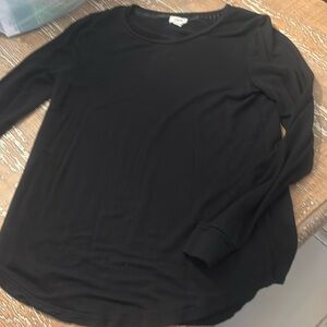 Long sleeve soft tee. Barely worn